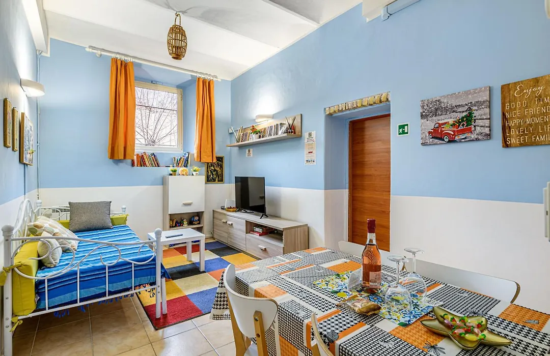 Children House Apartment-1